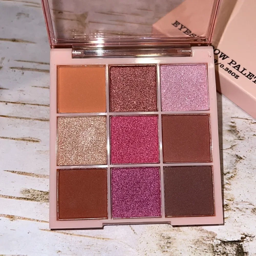 ☀️ Sophia+mabelle Eyeshadow Palette in pink and browns